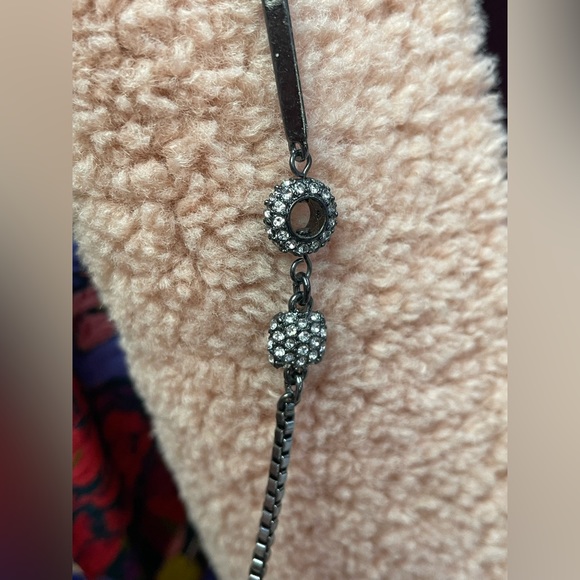 🖤Beautiful Chico’s box chain pave crystal necklace - Picture 6 of 8